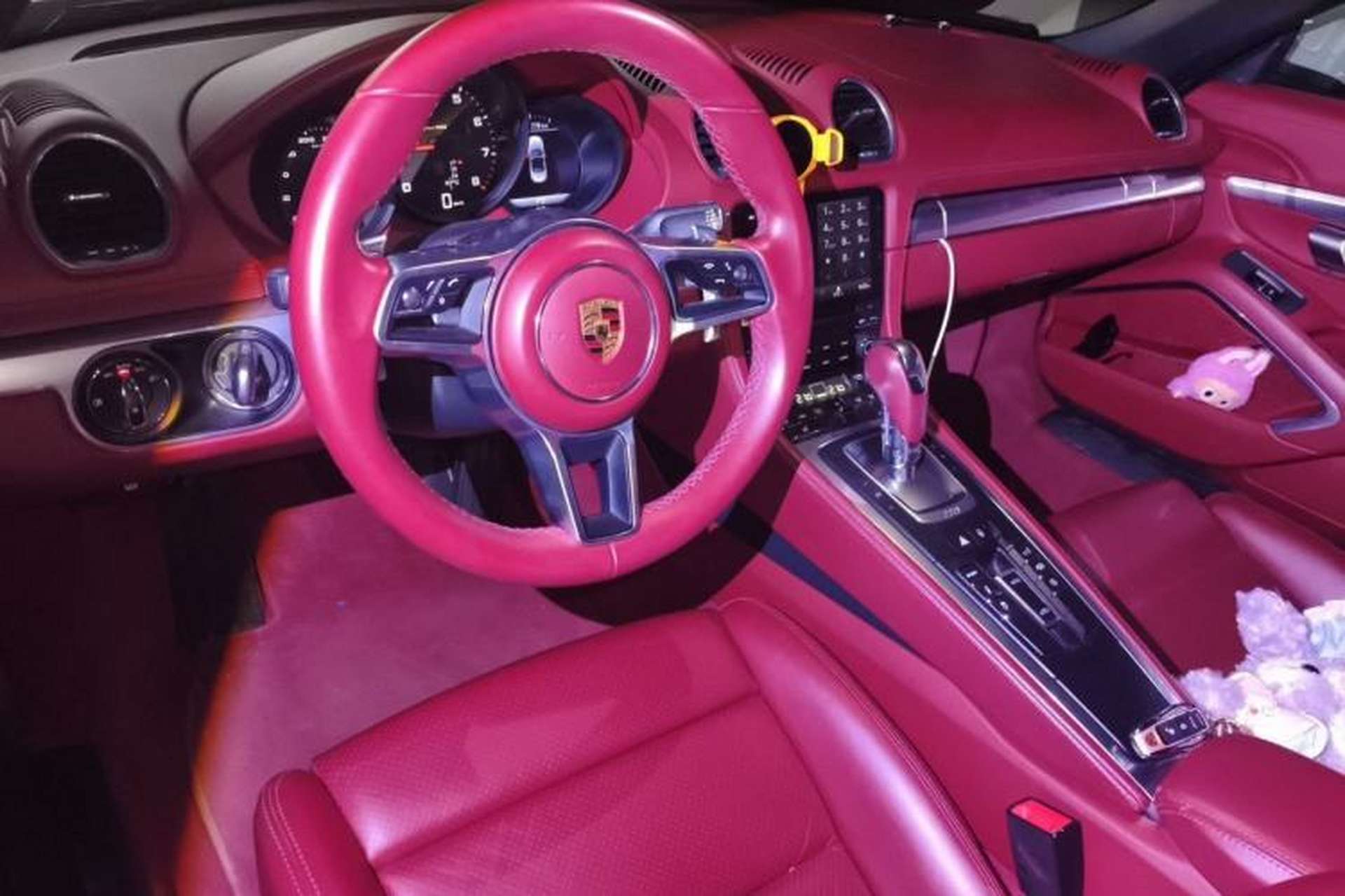 Used Porsche 718 2018 Boxster 2.0T Steering Wheel