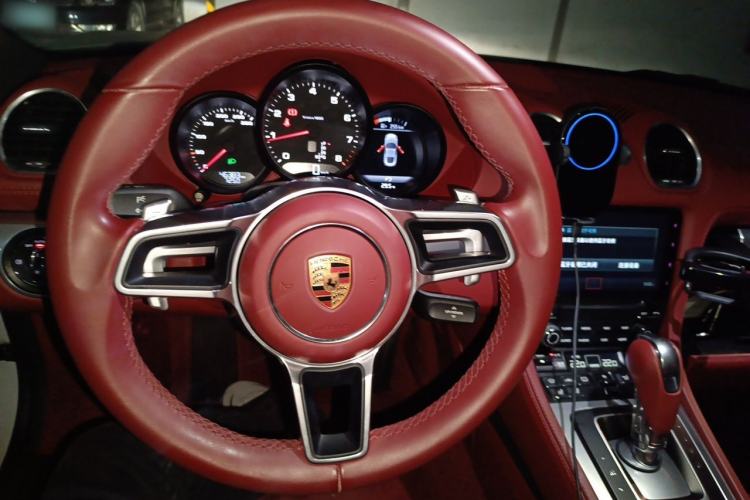 Used Porsche 718 2018 Cayman 2.0T Steering Wheel