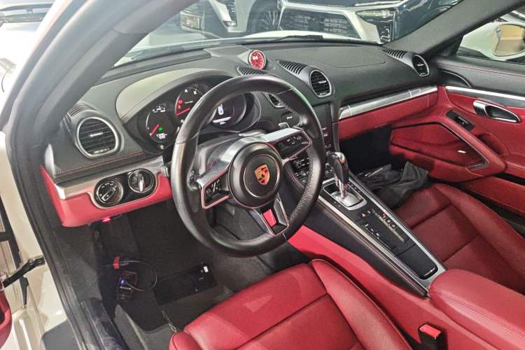 Used Porsche 718 2018 Cayman 2.0T Steering Wheel