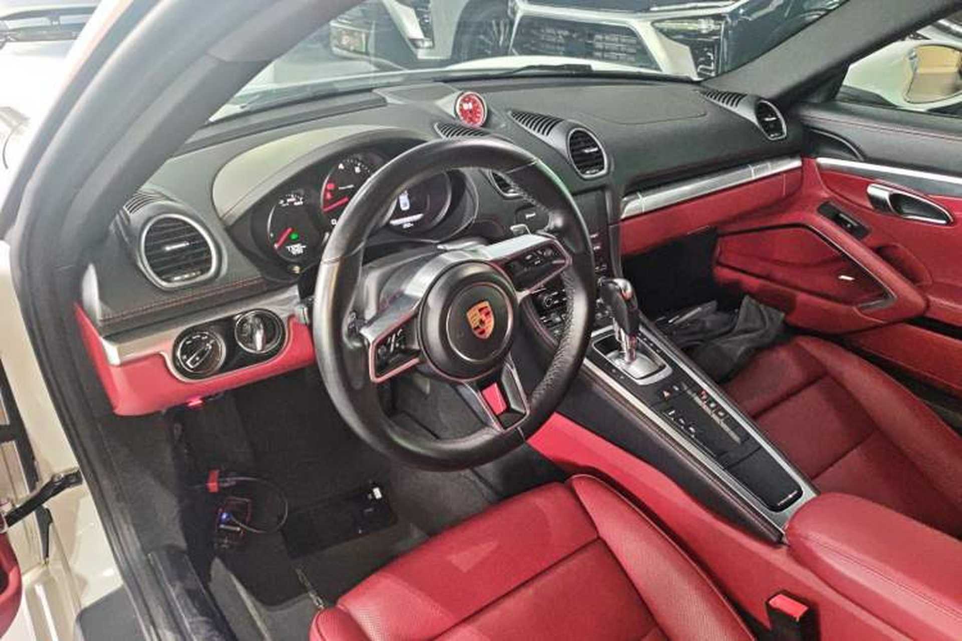 Used Porsche 718 2018 Cayman 2.0T Steering Wheel