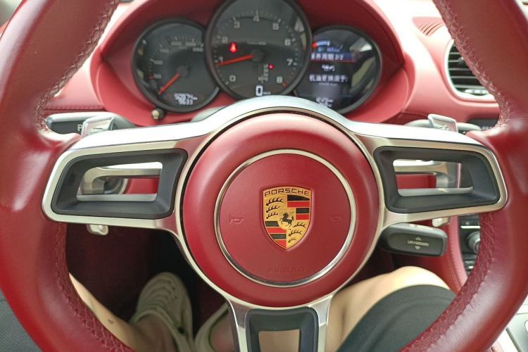 Used Porsche 718 2018 Boxster 2.0T Steering Wheel