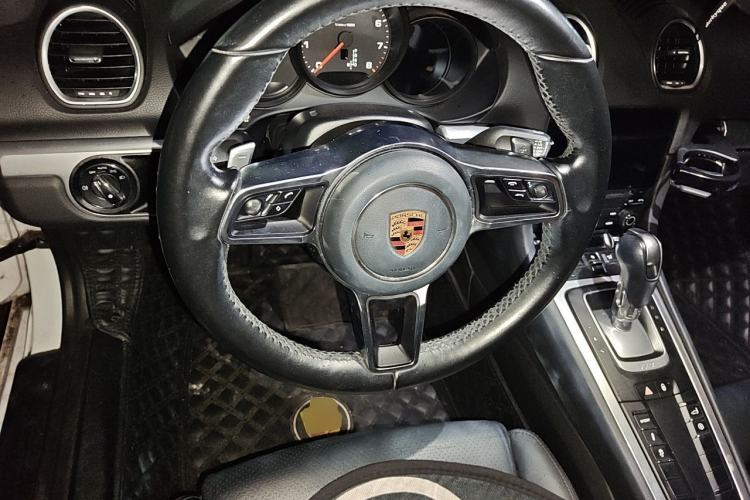 Used Porsche 718 2018 Cayman 2.0T Steering Wheel