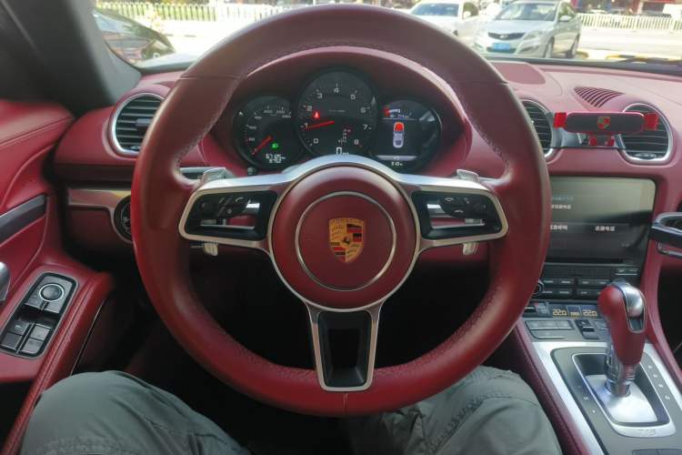 Used Porsche 718 2018 Cayman 2.0T Steering Wheel