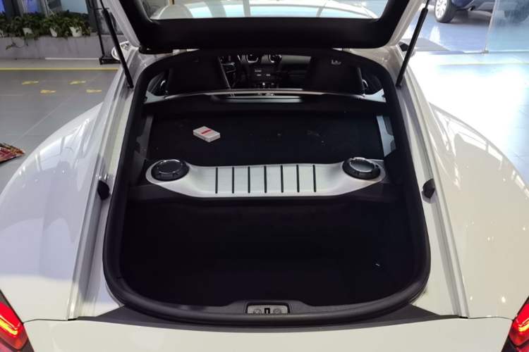 Used Porsche 718 2018 Cayman 2.0T Trunk