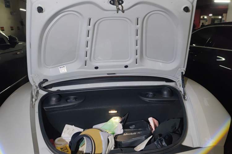 Used Porsche 718 2018 Boxster 2.0T Trunk
