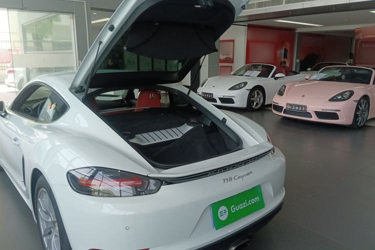 Used Porsche 718 2018 Cayman 2.0T Trunk