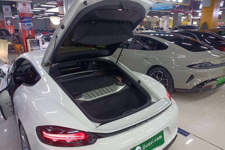 Used Porsche 718 2018 Cayman 2.0T Trunk