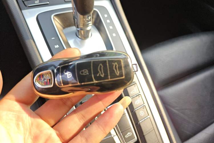 Used Porsche 718 2018 Boxster 2.0T Vehicle Key