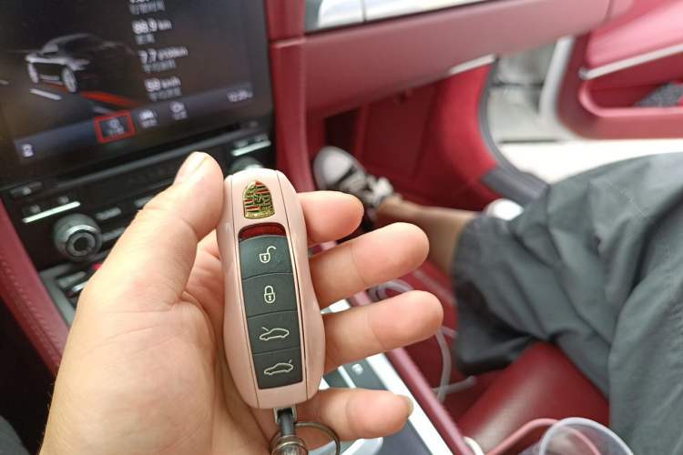 Used Porsche 718 2018 Boxster 2.0T Vehicle Key