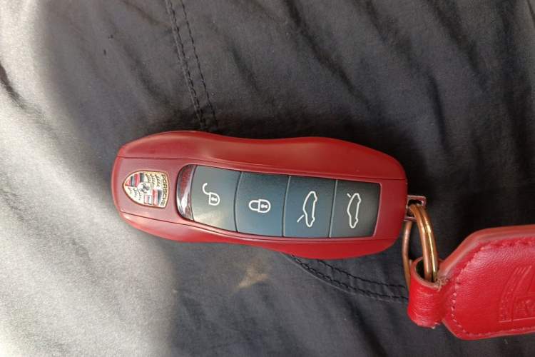Used Porsche 718 2018 Cayman 2.0T Vehicle Key