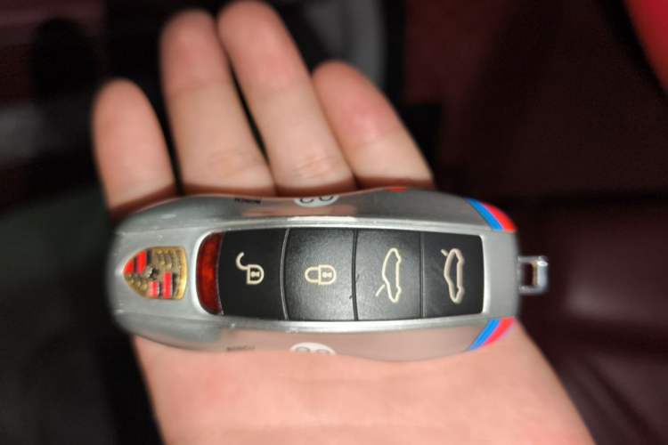 Used Porsche 718 2018 Boxster 2.0T Vehicle Key