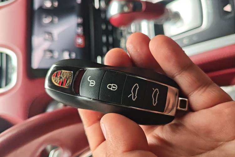 Used Porsche 718 2018 Boxster 2.0T Vehicle Key