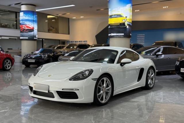 Used Porsche 718 2018 Cayman 2.0T