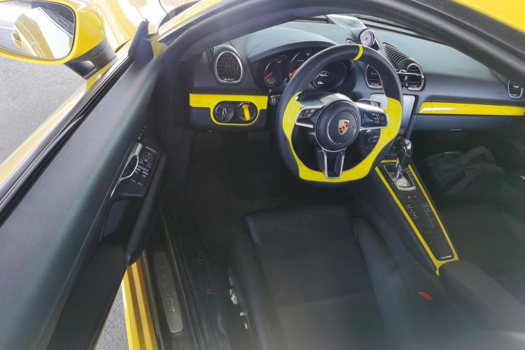 Used Porsche 718 2018 Cayman 2.0T Driver Seat