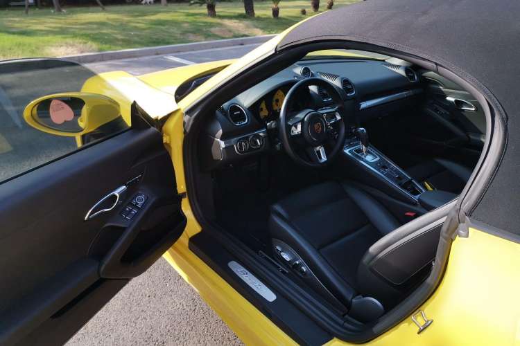 Used Porsche 718 2018 Boxster 2.0T Driver Seat
