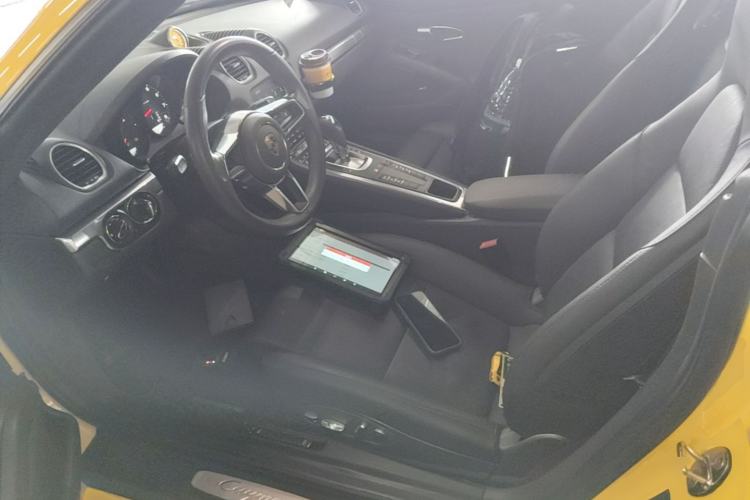 Used Porsche 718 2018 Cayman 2.0T Driver Seat