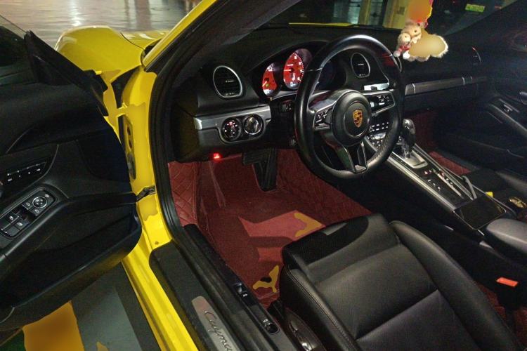 Used Porsche 718 2018 Cayman 2.0T Driver Seat