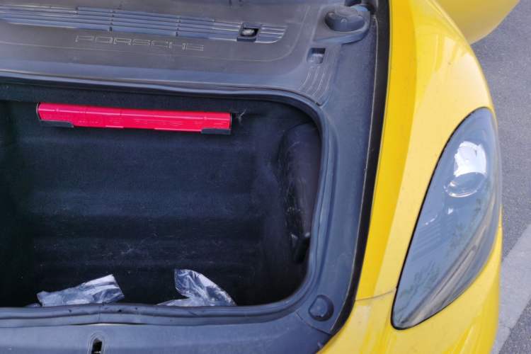 Used Porsche 718 2018 Boxster 2.0T Engine Bay Left