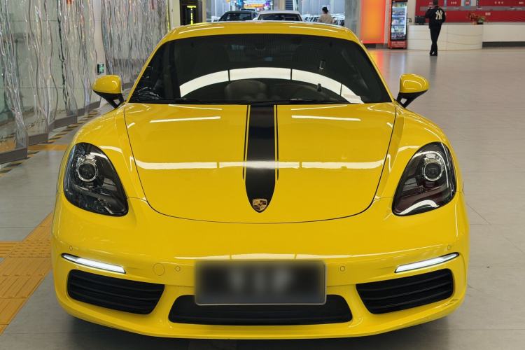 Used Porsche 718 2018 Cayman 2.0T Exterior 2