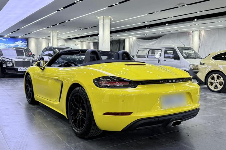 Used Porsche 718 2018 Boxster 2.0T Exterior 4