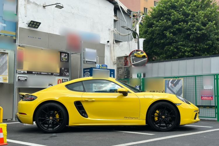 Used Porsche 718 2018 Cayman 2.0T Exterior 7