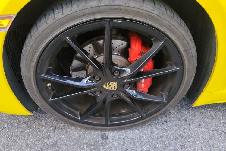Used Porsche 718 2018 Boxster 2.0T Exterior 7