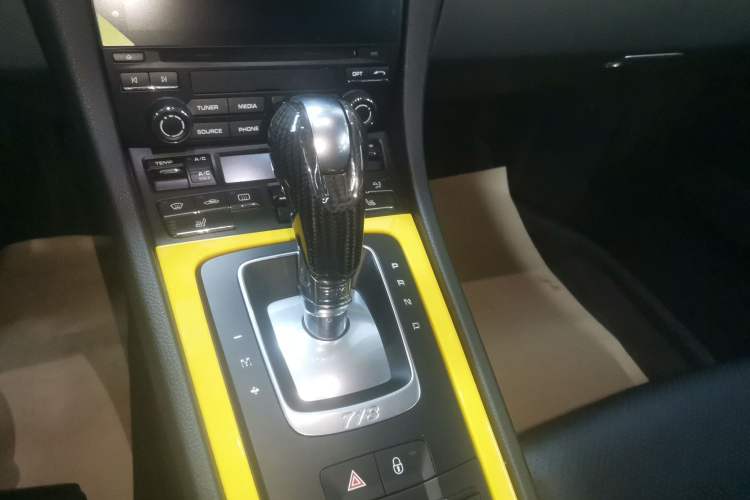 Used Porsche 718 2018 Cayman 2.0T Gear Lever