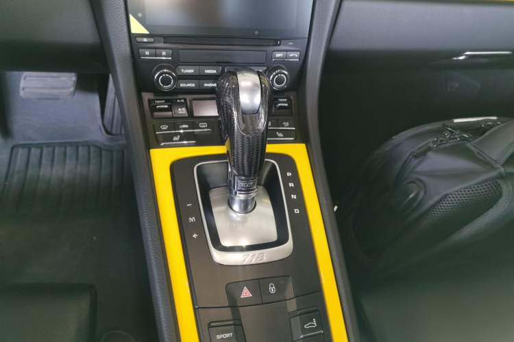 Used Porsche 718 2018 Cayman 2.0T Gear Lever