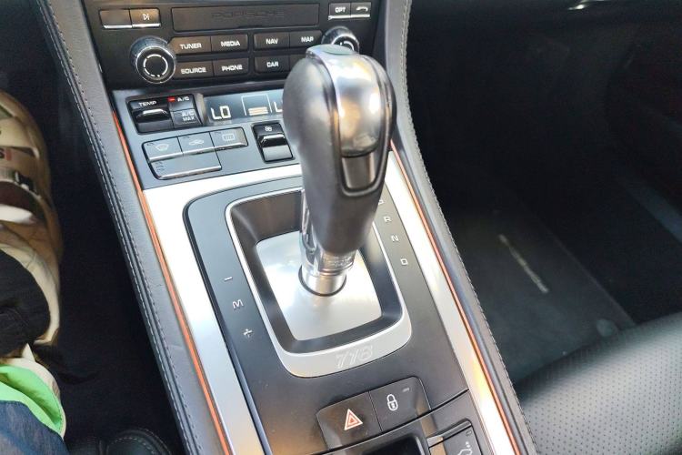 Used Porsche 718 2018 Boxster 2.0T Gear Lever