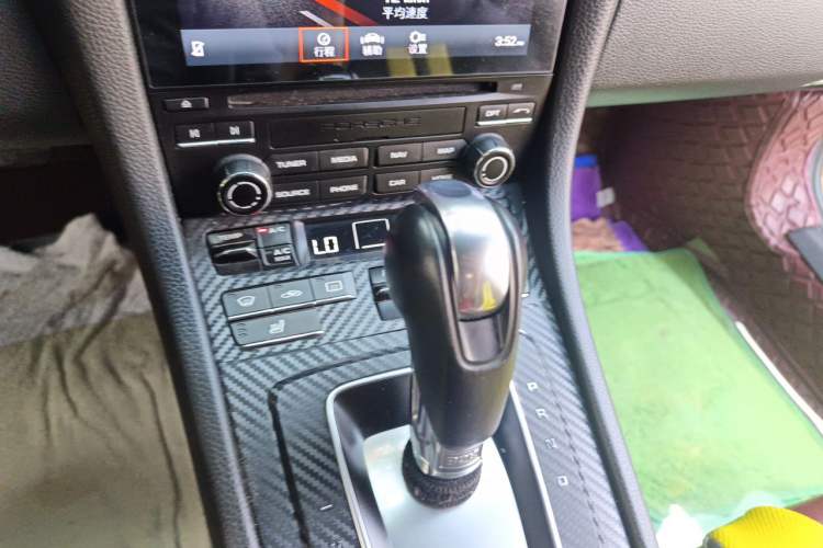 Used Porsche 718 2018 Cayman 2.0T Gear Lever