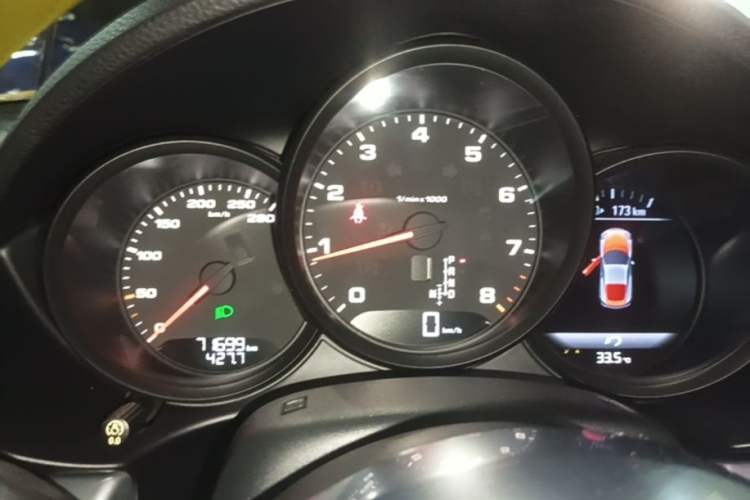 Used Porsche 718 2018 Cayman 2.0T Instrument Cluster