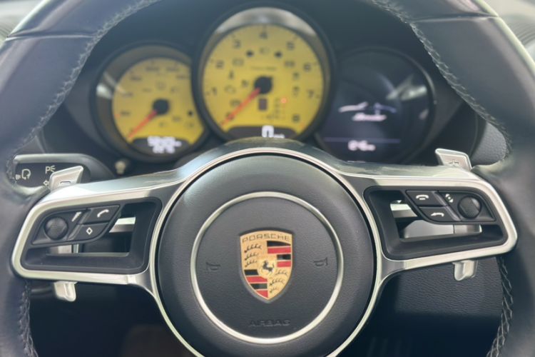 Used Porsche 718 2018 Boxster 2.0T Interior 5