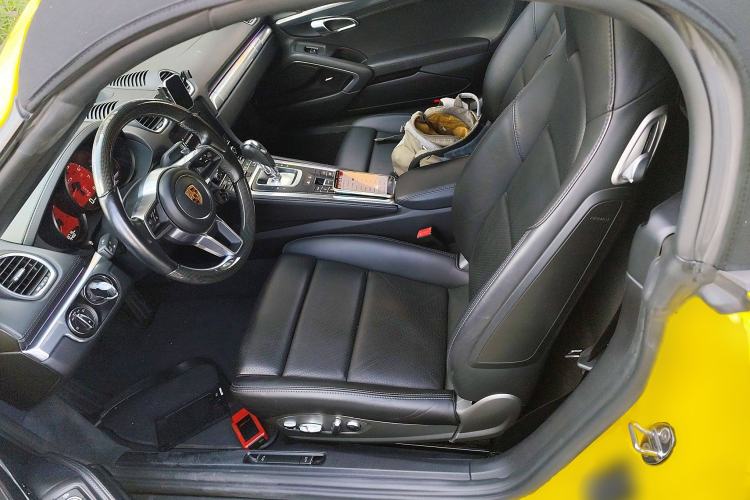 Used Porsche 718 2018 Boxster 2.0T Left Front Seat