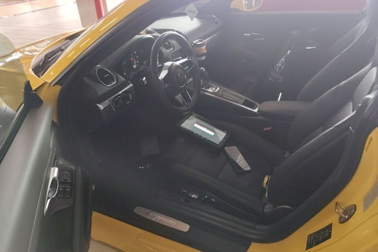 Used Porsche 718 2018 Cayman 2.0T Left Rear Seat