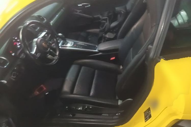 Used Porsche 718 2018 Cayman 2.0T Left Rear Seat