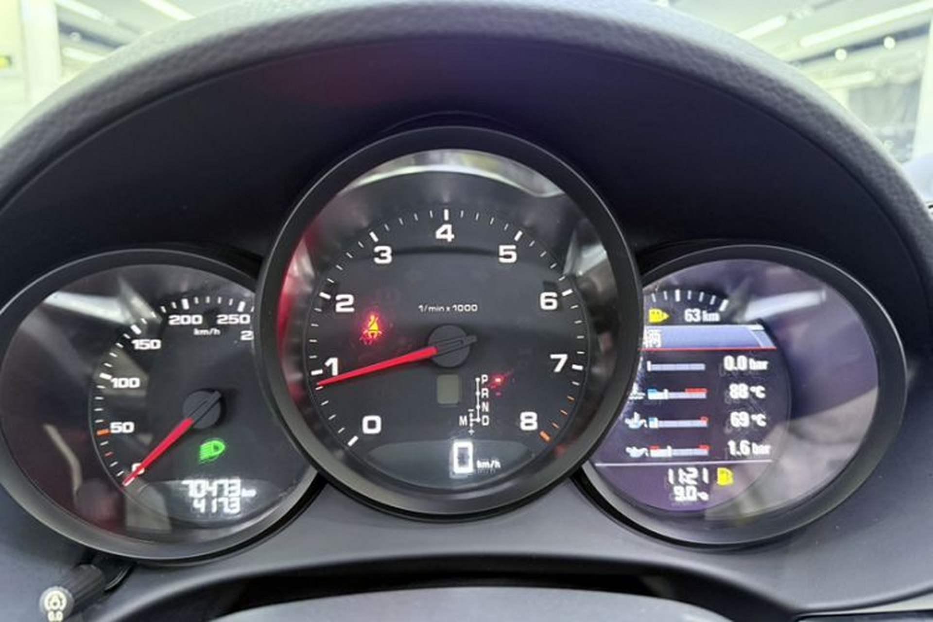 Used Porsche 718 2018 Boxster 2.0T Odometer Close Up