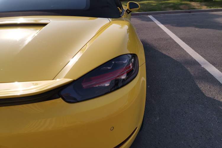 Used Porsche 718 2018 Boxster 2.0T Right Rear Taillight