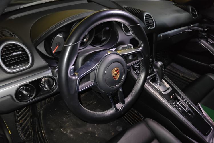 Used Porsche 718 2018 Boxster 2.0T Steering Wheel