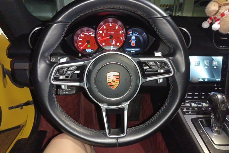 Used Porsche 718 2018 Cayman 2.0T Steering Wheel