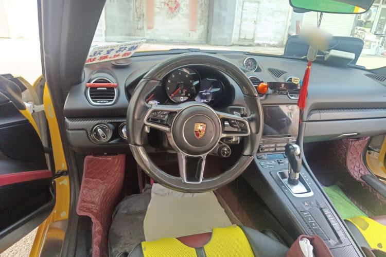 Used Porsche 718 2018 Cayman 2.0T Steering Wheel