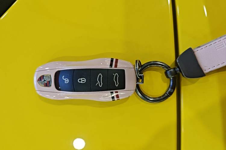 Used Porsche 718 2018 Boxster 2.0T Vehicle Key