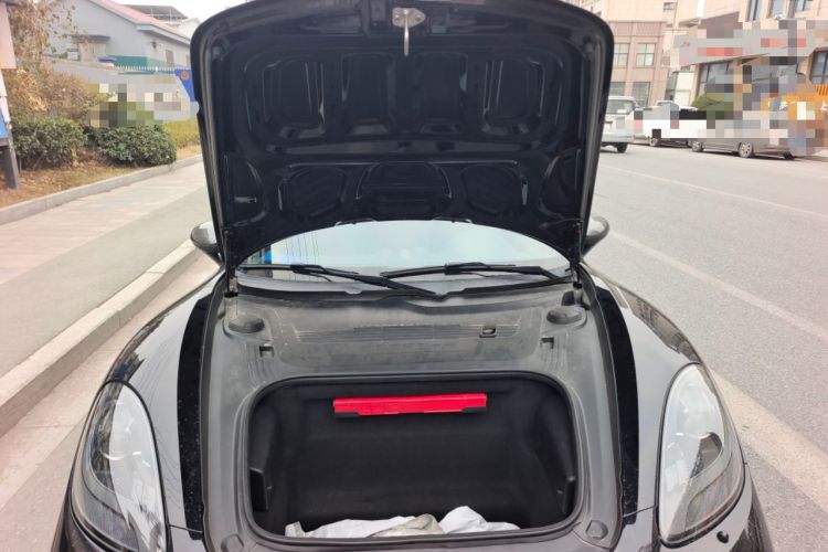 Used Porsche 718 2019 Boxster T 2.0T Engine Bay