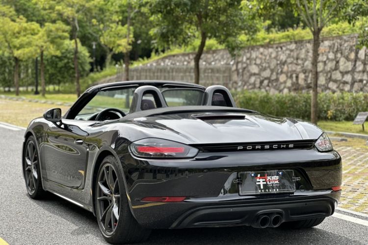 Used Porsche 718 2019 Boxster T 2.0T Interior 1