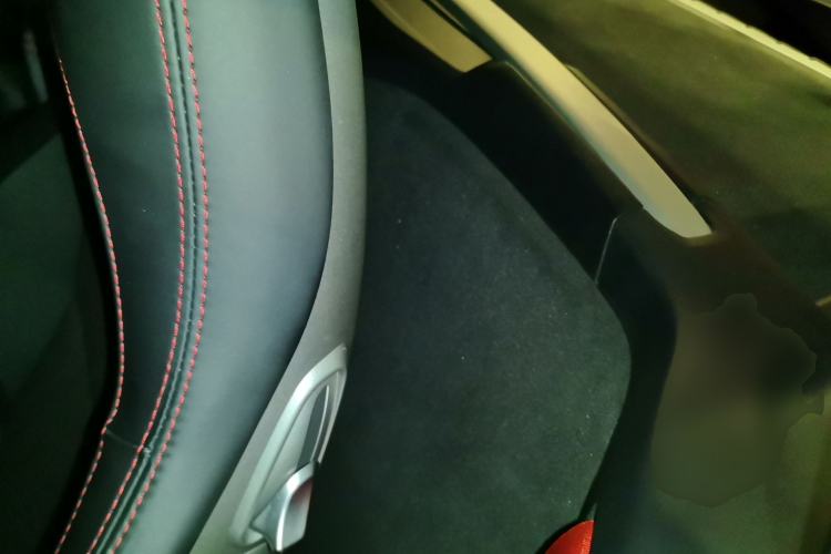 Used Porsche 718 2019 Cayman T 2.0T Left Rear Seat