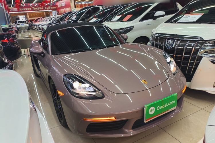 Used Porsche 718 2019 Boxster T 2.0T Front Right 45 Deg
