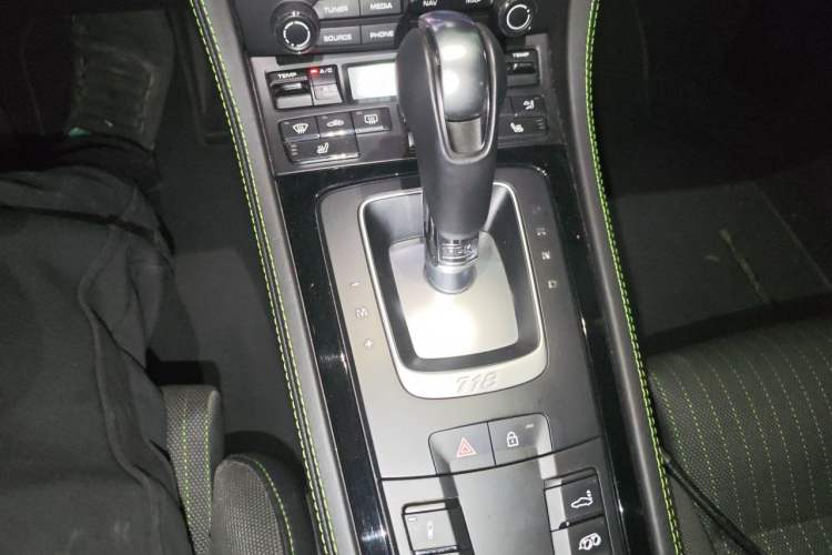 Used Porsche 718 2019 Cayman T 2.0T Gear Lever