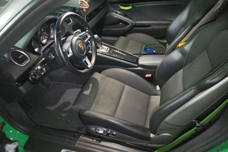 Used Porsche 718 2019 Cayman T 2.0T Left Front Seat