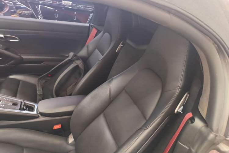 Used Porsche 718 2019 Boxster T 2.0T Left Rear Seat