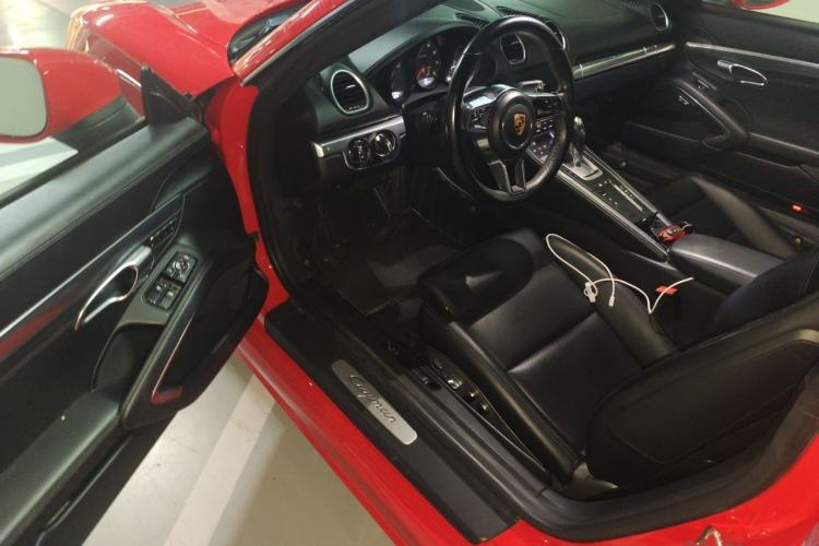 Used Porsche 718 2019 Cayman T 2.0T Driver Seat