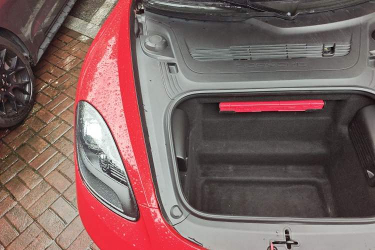 Used Porsche 718 2019 Boxster T 2.0T Engine Bay Right
